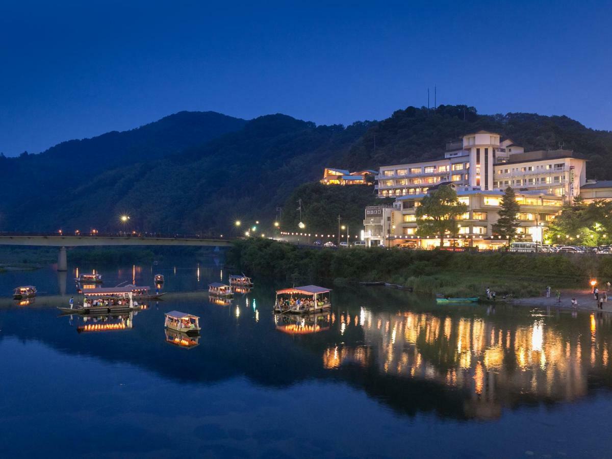 Iwakuni Kokusai Kanko Hotel Exterior photo