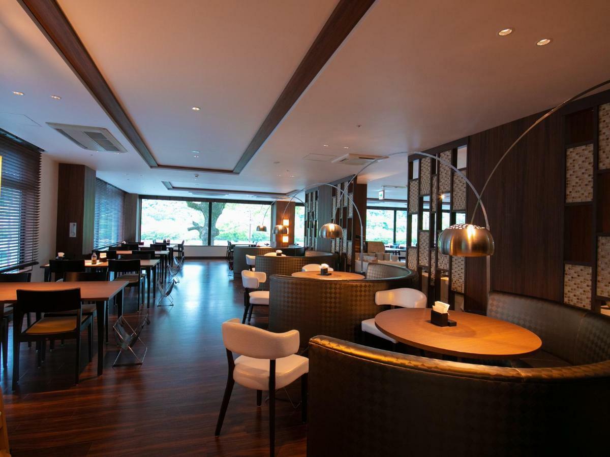 Iwakuni Kokusai Kanko Hotel Exterior photo