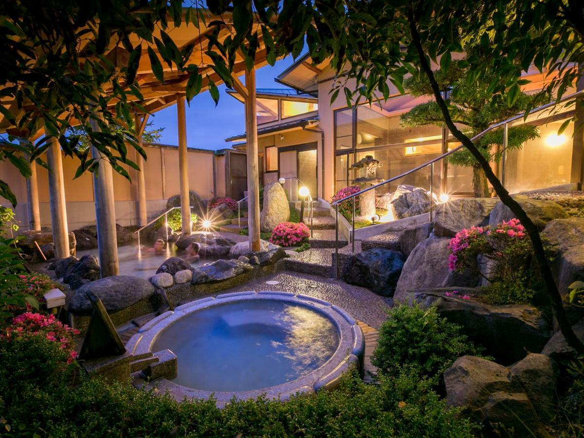 Iwakuni Kokusai Kanko Hotel Exterior photo