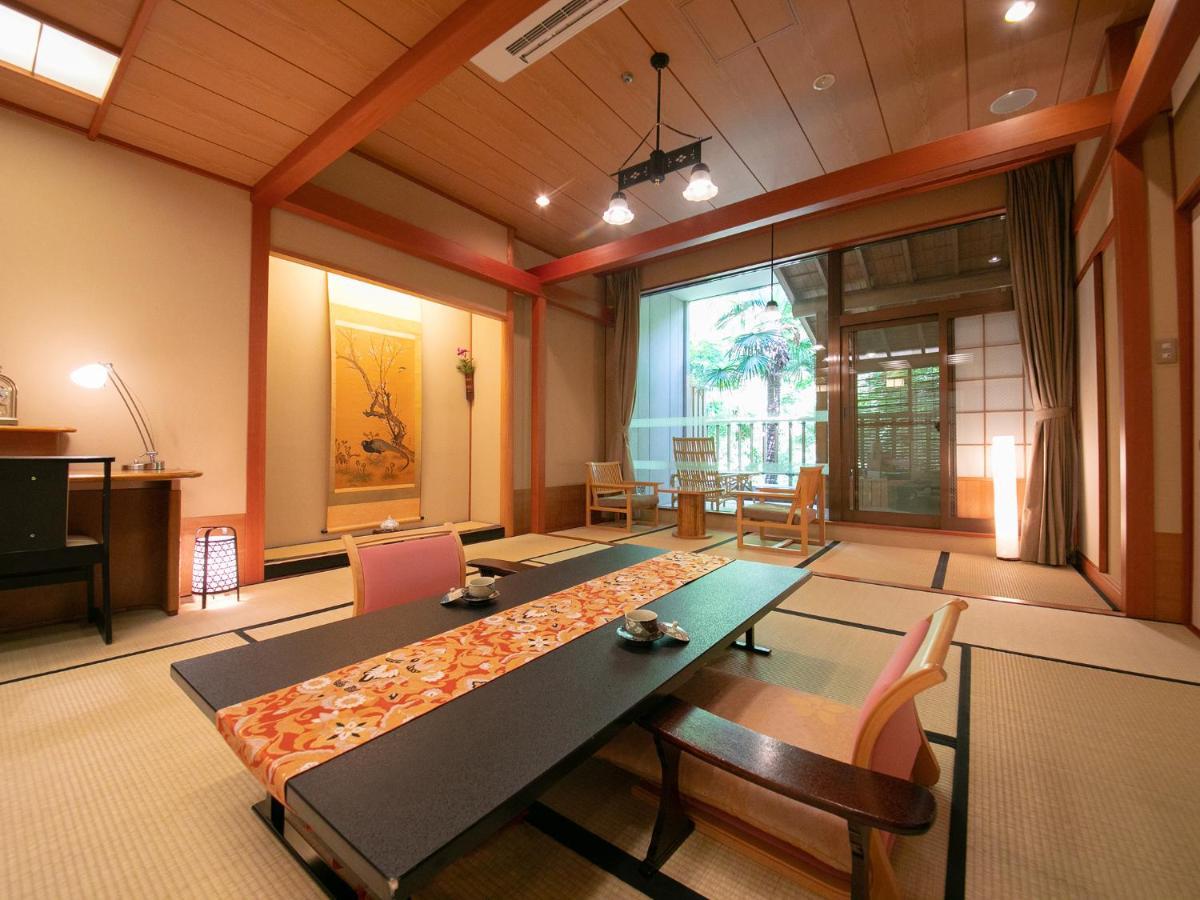 Iwakuni Kokusai Kanko Hotel Exterior photo